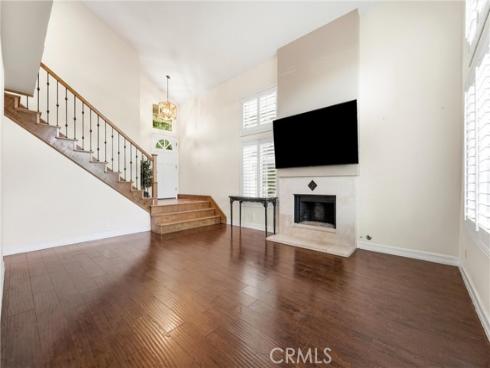22062 Summit Hill 19 Drive, Lake Forest, CA