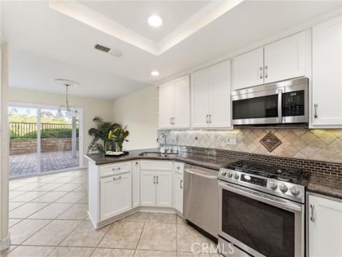 22062 Summit Hill 19 Drive, Lake Forest, CA