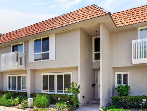 21725 Lake Vista , Lake Forest, CA