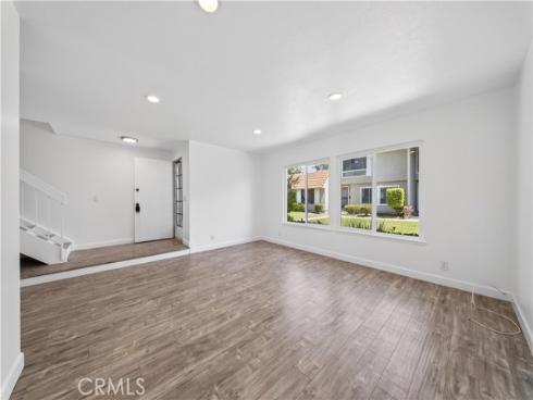 21725 Lake Vista , Lake Forest, CA