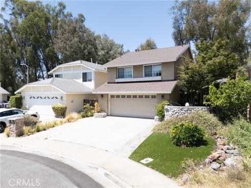 27061 Springwood Circle, Lake Forest, CA