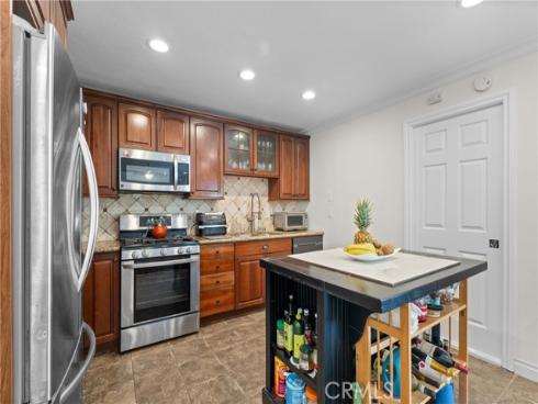 27061 Springwood Circle, Lake Forest, CA