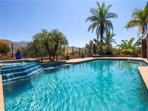 19312 Sleeping Oak Drive , Lake Forest, CA