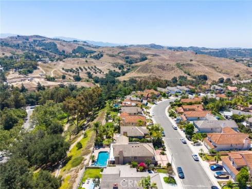 19312 Sleeping Oak Drive , Lake Forest, CA