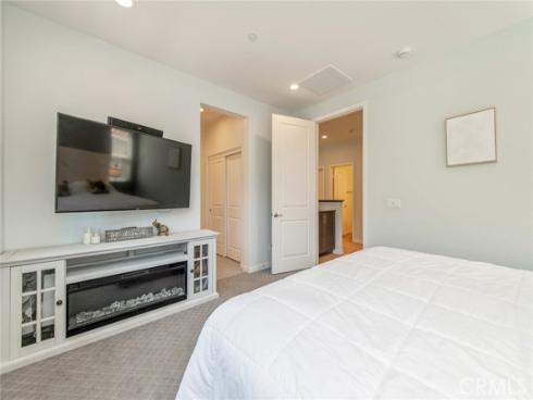 69 Clover , Lake Forest, CA