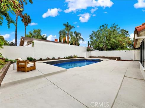 25216 Miles , Lake Forest, CA