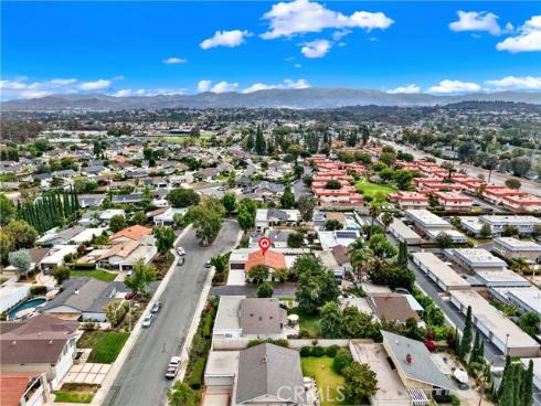 25216 Miles , Lake Forest, CA