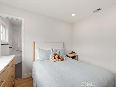 23045 El Caballo Street, Lake Forest, CA