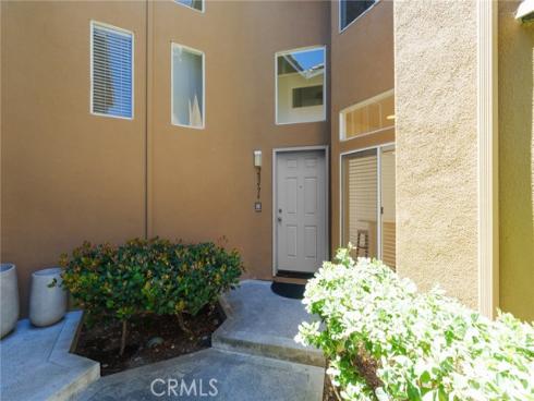 28496 Klondike Dr , Lake Forest, CA