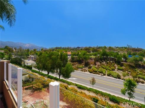 28496 Klondike Dr , Lake Forest, CA