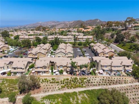 28496 Klondike Dr , Lake Forest, CA