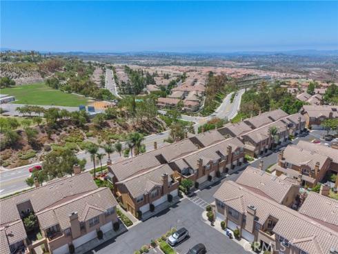 28496 Klondike Dr , Lake Forest, CA