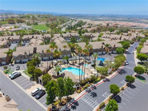 28496 Klondike Dr , Lake Forest, CA