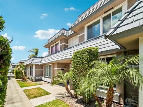 25308  Crocker  , Lake Forest, CA