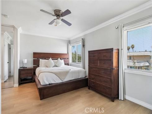 25308  Crocker  , Lake Forest, CA