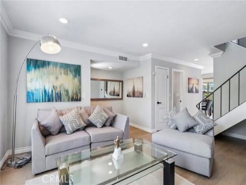 25308  Crocker  , Lake Forest, CA