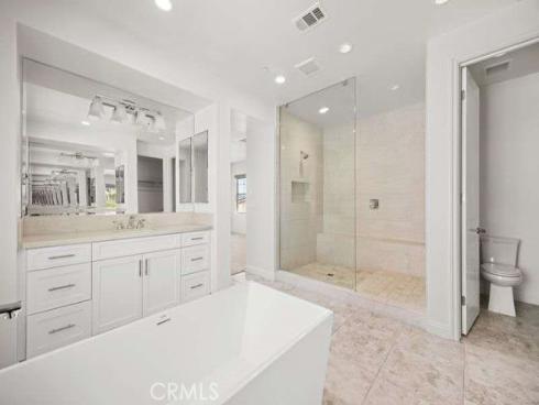 5427 Heritage Oak , Lake Forest, CA