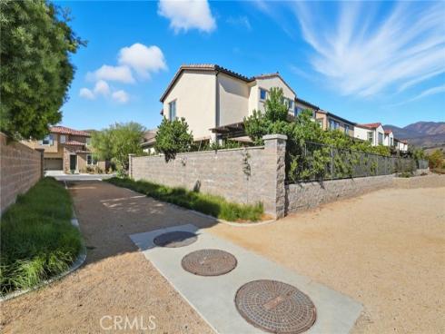 1883 Aliso Canyon Drive, Lake Forest, CA