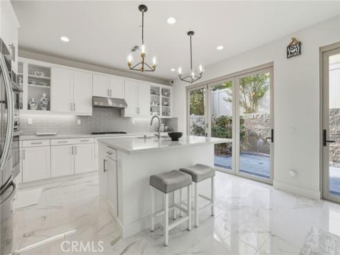 1883 Aliso Canyon Drive, Lake Forest, CA