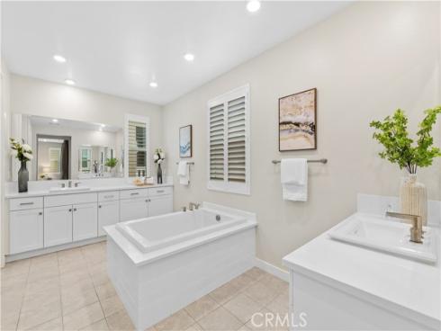 640 Athos , Lake Forest, CA