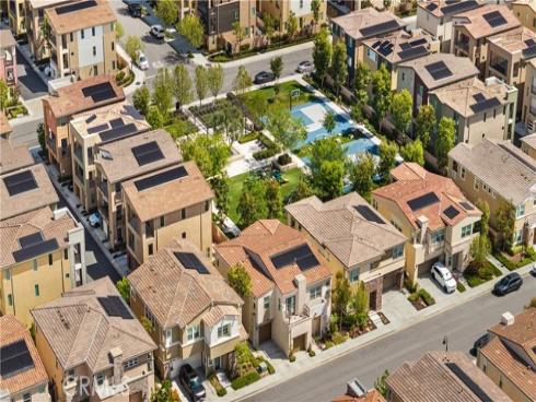 640 Athos , Lake Forest, CA
