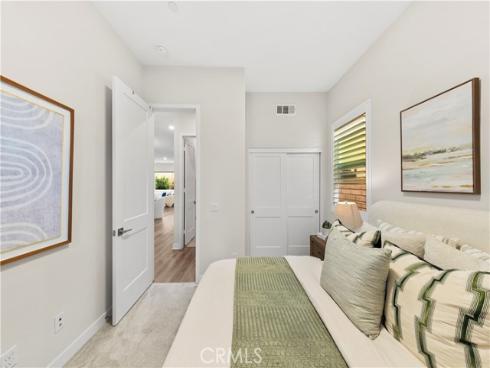 640 Athos , Lake Forest, CA