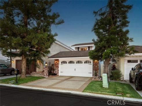 24205 Okeechobee Lane , Lake Forest, CA