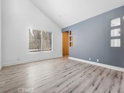 25045  Castlewood  , Lake Forest, CA