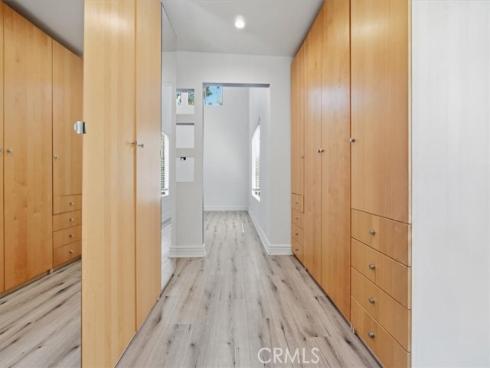 25045  Castlewood  , Lake Forest, CA
