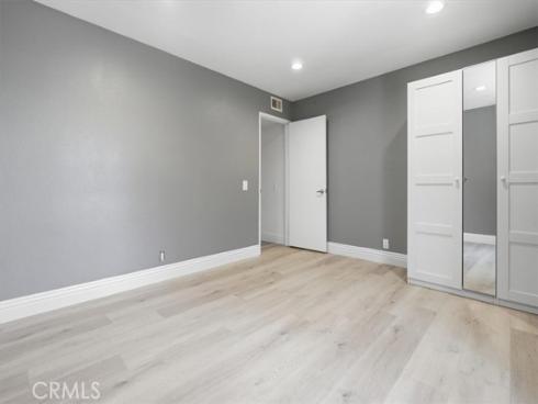 25045  Castlewood  , Lake Forest, CA