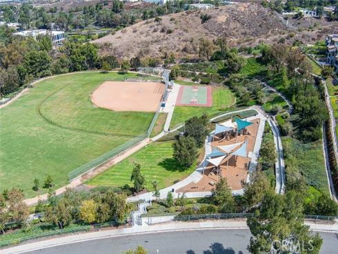 21056  Champlain  , Lake Forest, CA