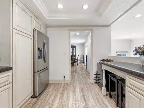 25012  Woodridge  , Lake Forest, CA