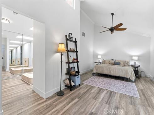 25012  Woodridge  , Lake Forest, CA