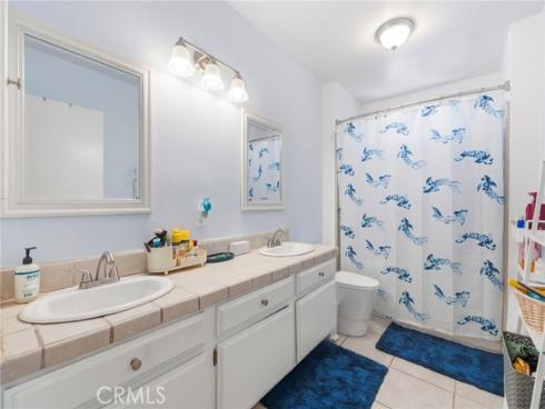 25012  Woodridge  , Lake Forest, CA
