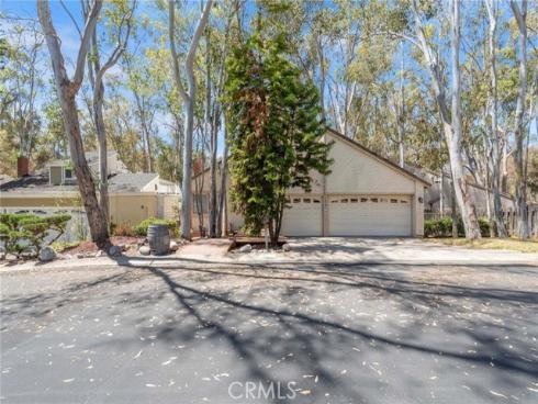 25012  Woodridge  , Lake Forest, CA