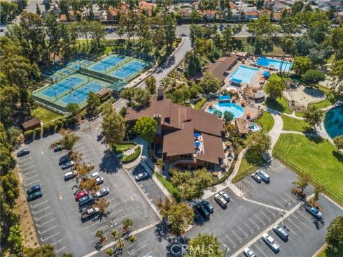 25012  Woodridge  , Lake Forest, CA
