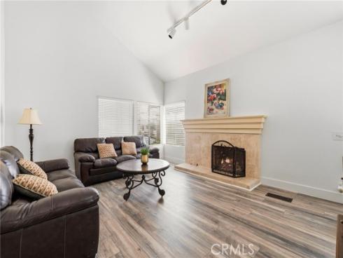 25012  Woodridge  , Lake Forest, CA