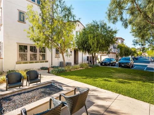1414 El Paseo , Lake Forest, CA