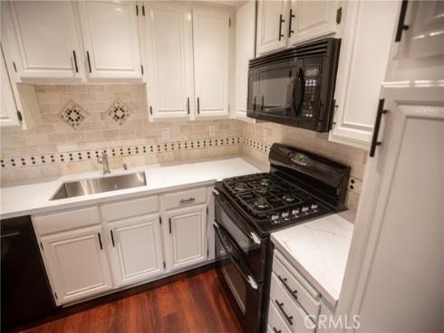 21224  Jasmines  , Lake Forest, CA