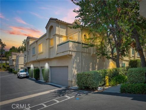 21164  Gladiolos   Way, Lake Forest, CA