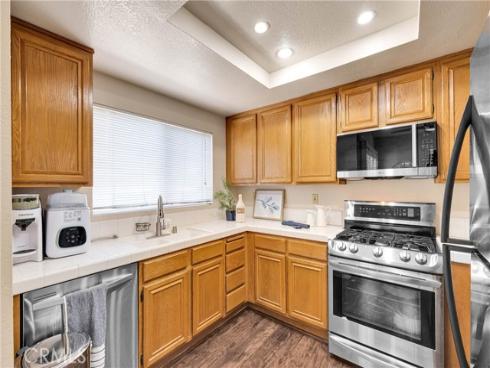 21164 Gladiolos Way, Lake Forest, CA