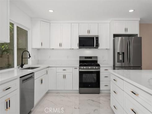 24541 Penfield Street , Lake Forest, CA