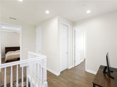 30 Wild Rose , Lake Forest, CA