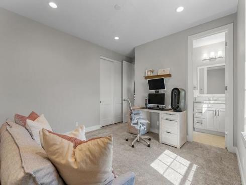 1832  Aliso Canyon Dr  , Lake Forest, CA