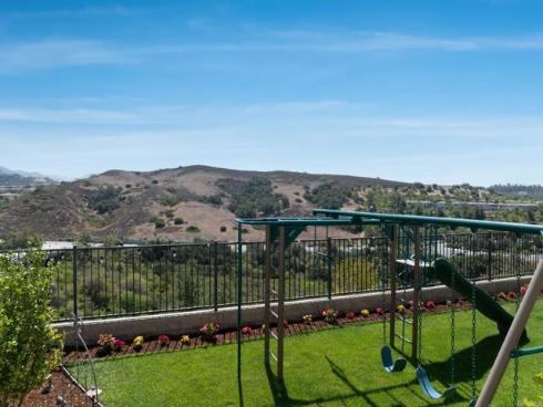 1832  Aliso Canyon Dr  , Lake Forest, CA