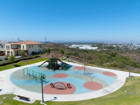 1832  Aliso Canyon Dr  , Lake Forest, CA