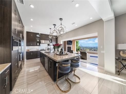 1132 Summit Oak , Lake Forest, CA
