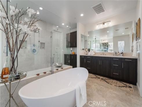 1132 Summit Oak , Lake Forest, CA