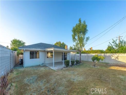 23051 Cavanaugh Road, Lake Forest, CA