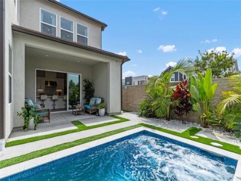 111 Edna Parkway, Lake Forest, CA